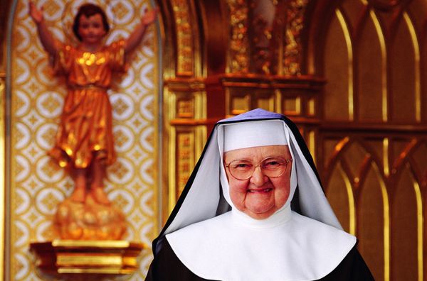 mother_angelica